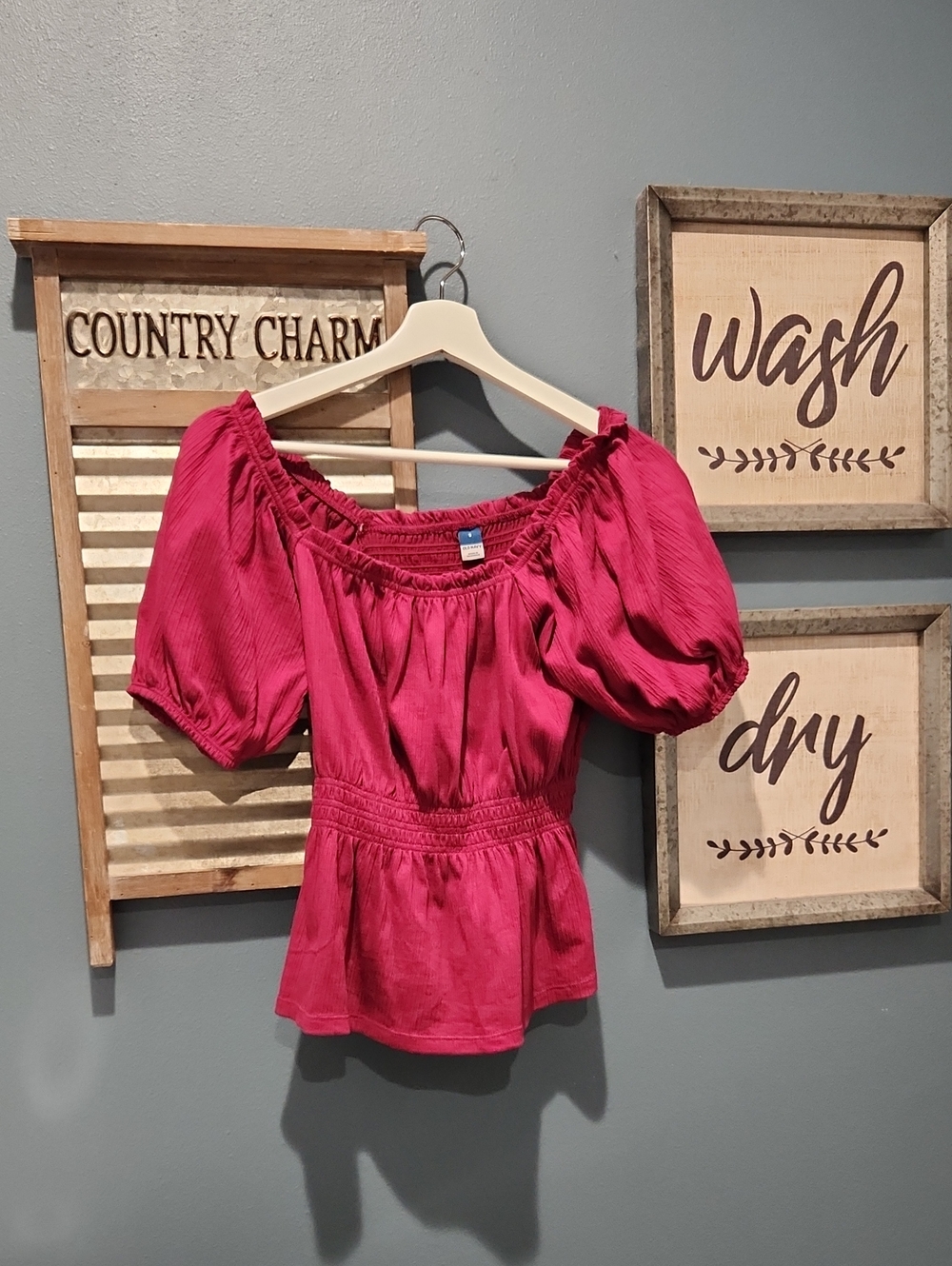 Old Navy Magenta Off-Shoulder Puff Sleeve Blouse